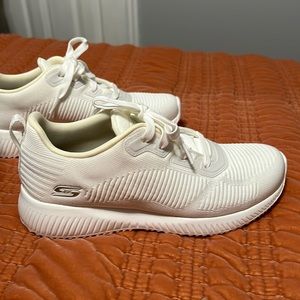 Skechers Sport Squad - Tough Talk shoe with cushioned Memory Foam insole. White